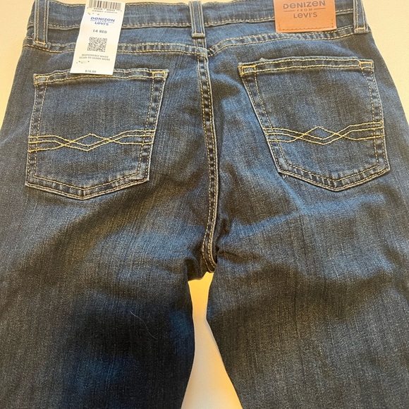 NWT Women's Denizen from Levi's Dark Blue Straight Jeans Size 14R Skinny (G3) - Picture 7 of 9